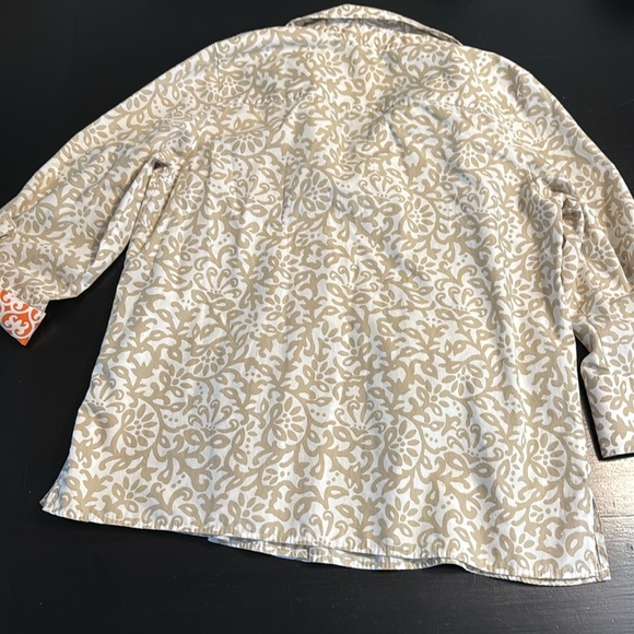 Foxcroft Size 16 Tan White Orange Floral Swirl Paisley3/4 sleeves button up - Picture 6 of 6
